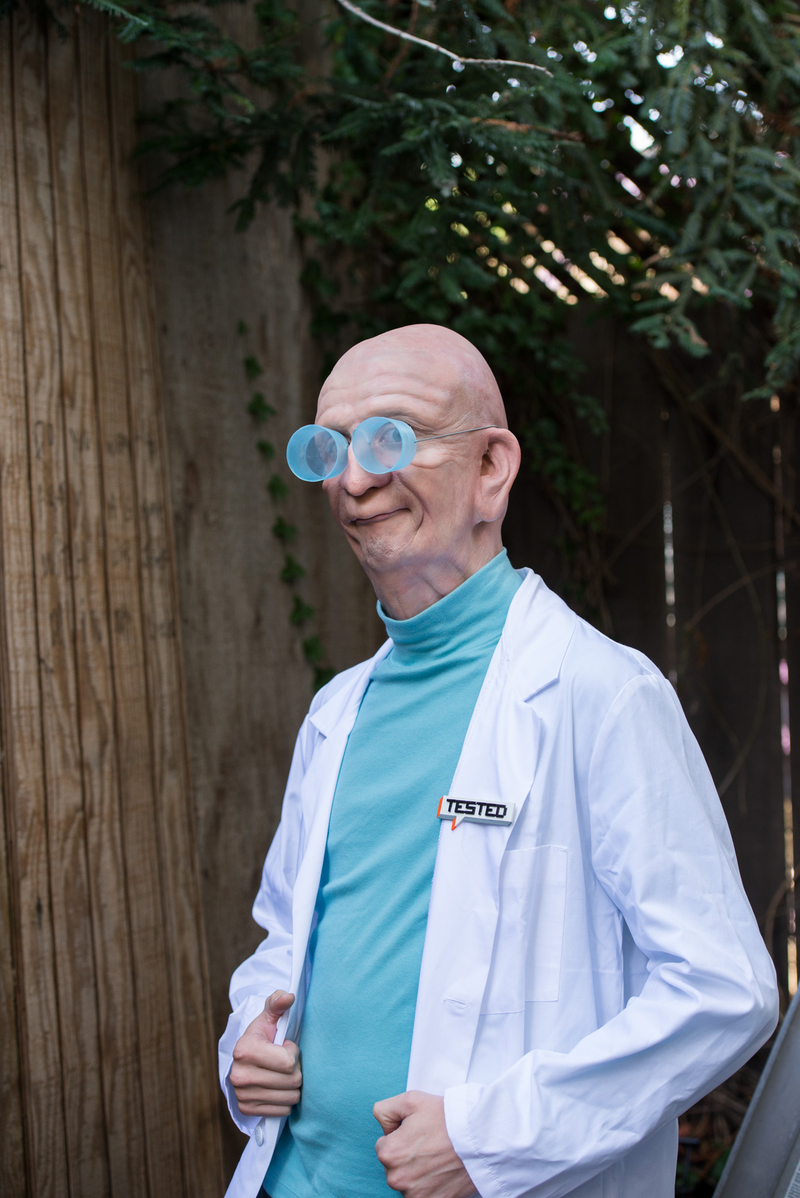 Illustration for article titled Good news, everyone! Professor Farnsworth has been brought to life
